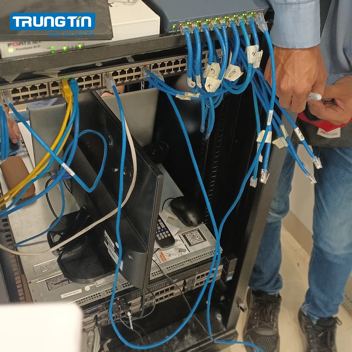 Triển khai hệ thống IT tổng thể cho Văn phòng Luật