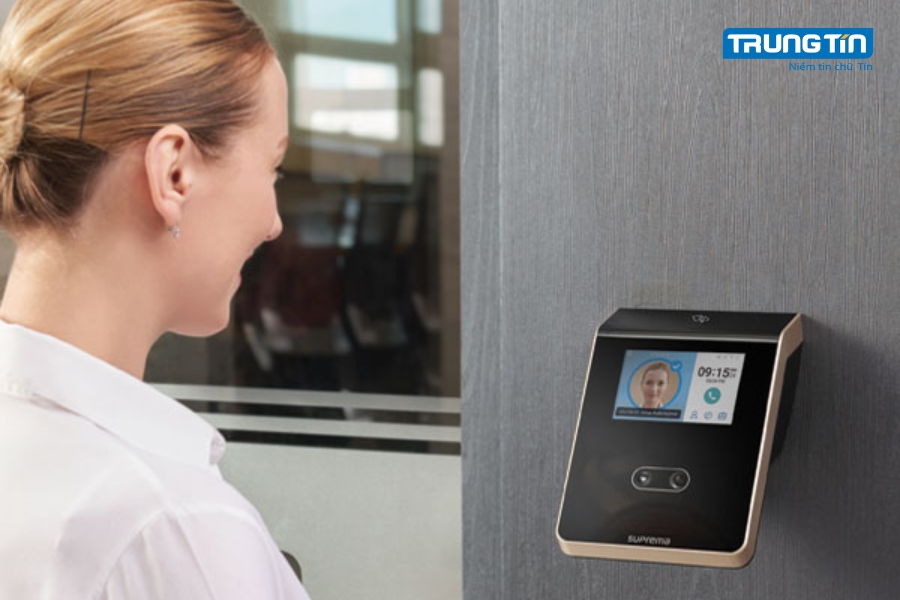 Các loại máy chấm công phổ biến hiện nay