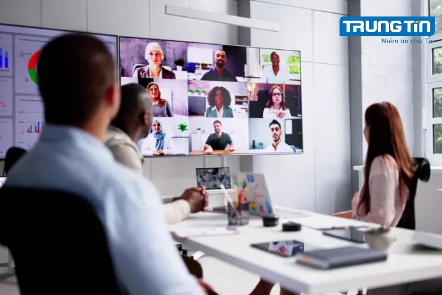 Mô hình hybrid working là gì? Vì sao doanh nghiệp cần triển khai?